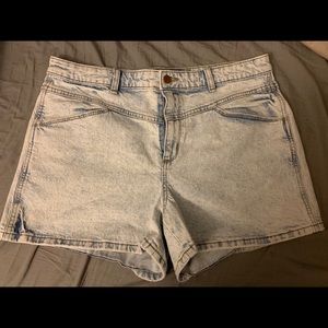 Jean shorts brand new never worn!